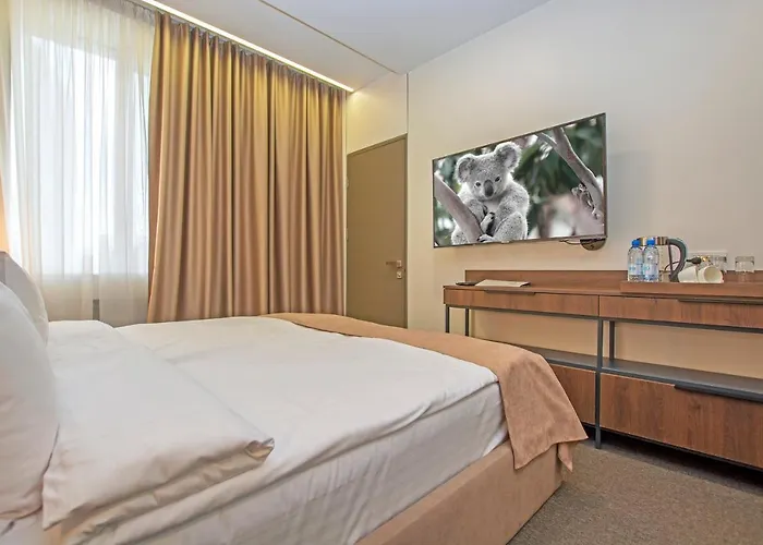 Cartez Hotel