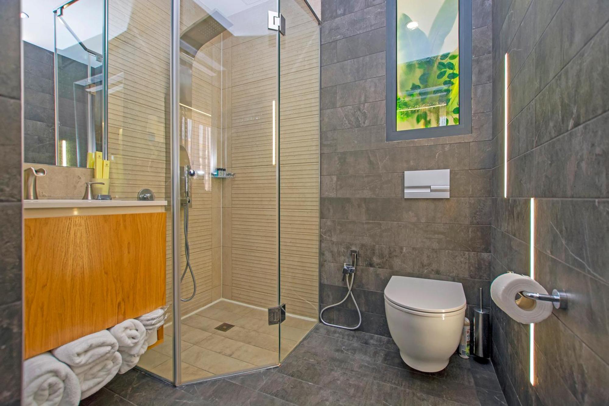 Cartez Hotel *