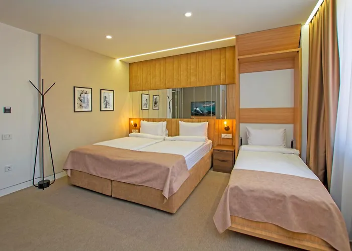 Cartez Hotel
