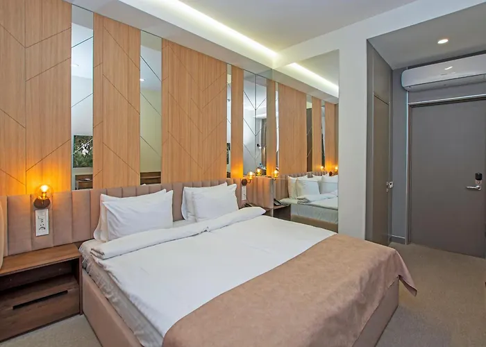 Cartez Hotel